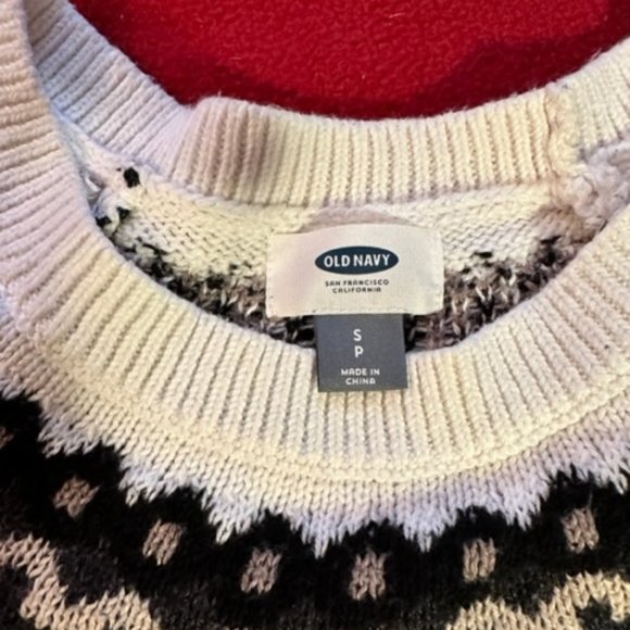 Cozy Fair Isle Pullover Sweater - Size S - Picture 5 of 12